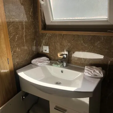 Vikednica Zea * Dobro Selo