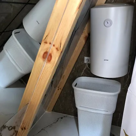 Vikednica Zea * Dobro Selo